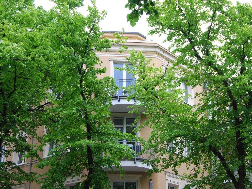 Ferienwohnung Warnemuende Am Kurpark Rostock Ruang foto
